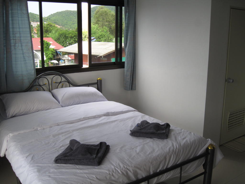 Albergue The Friendship Bophut Habitación foto