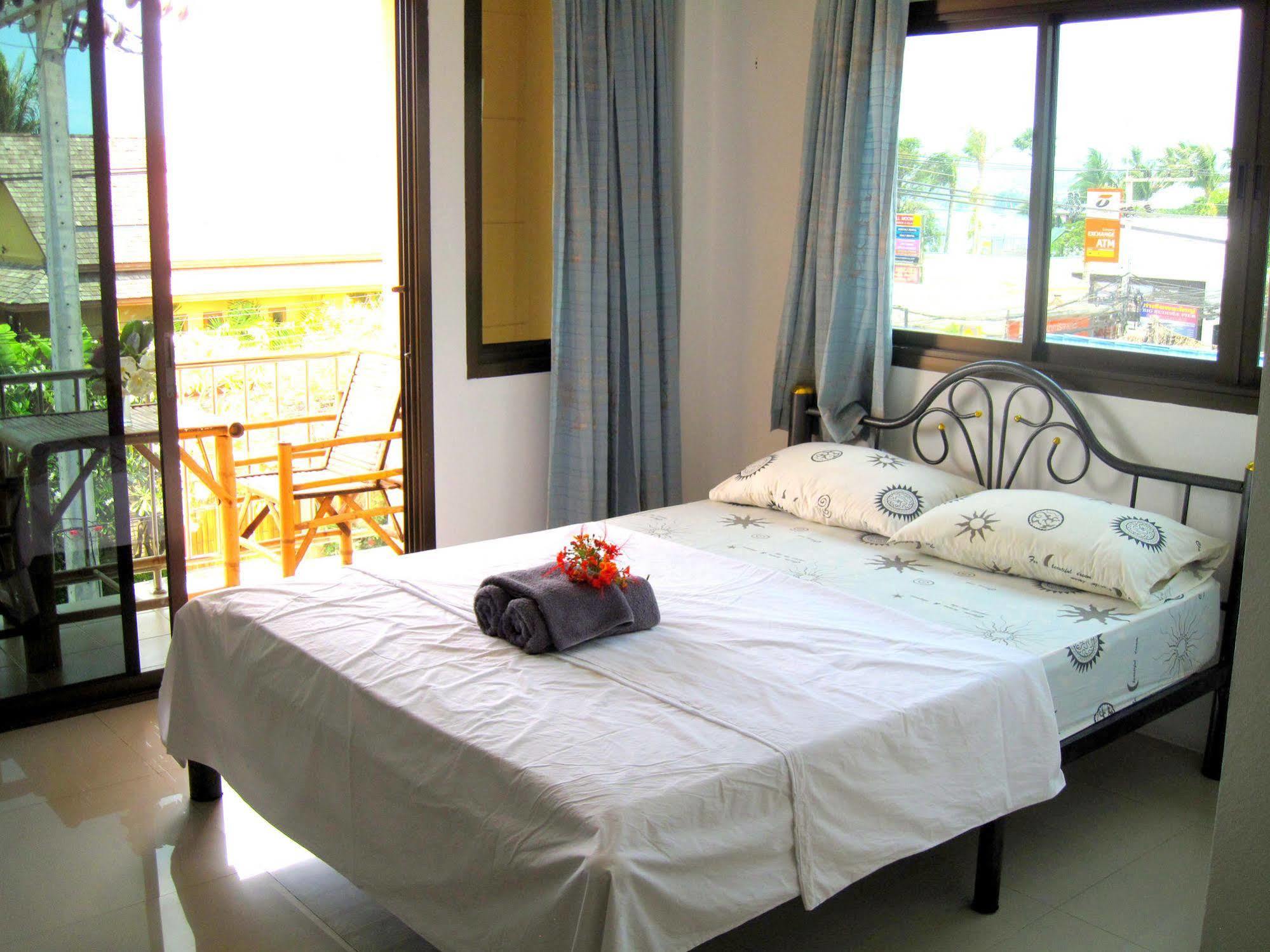 Albergue The Friendship Bophut Exterior foto