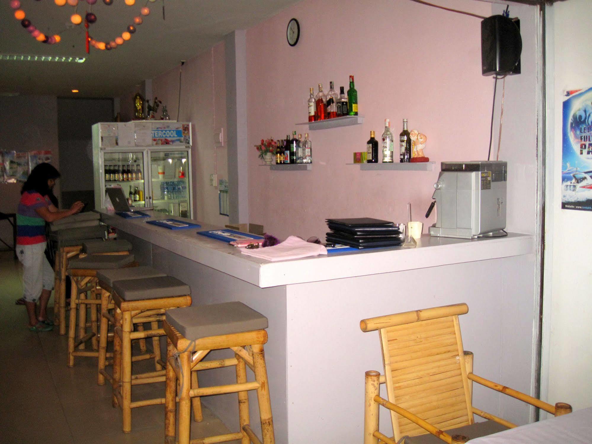 Albergue The Friendship Bophut Exterior foto